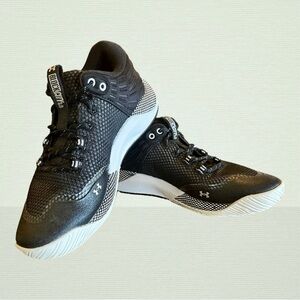 UNDER ARMOUR VOLLEYBALL - BLOCK CITY 3.0 SHOES